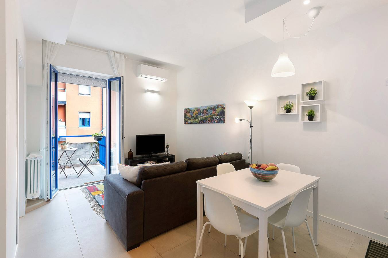 Apartamento entero, Apartamento 'Bassini' con Balcón, Wi-Fi y Aire Acondicionado in Verona, Provincia de Verona