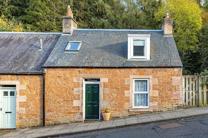Cottage for 4 people, with garden in Melrose