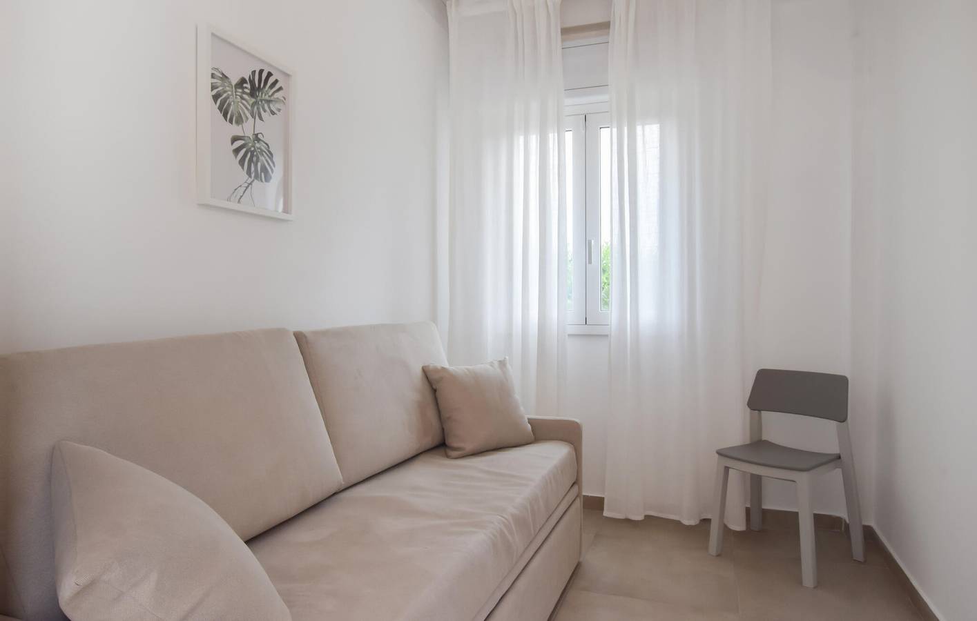 Cozy Apartment with Pool, Parking, & WiFi - 400m to Coastline in Torrenova, Messina Province
