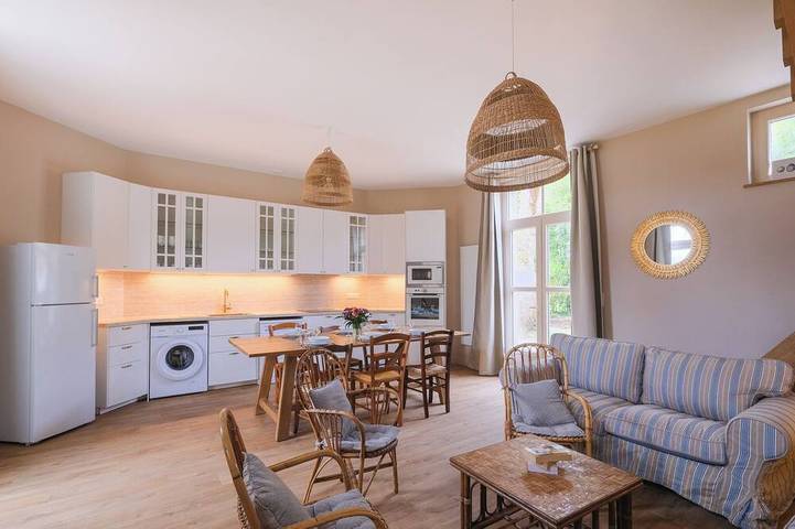 Maison de vacances pour 10 personnes, avec Terrasse ainsi que Jardin et Piscine à Linxe
