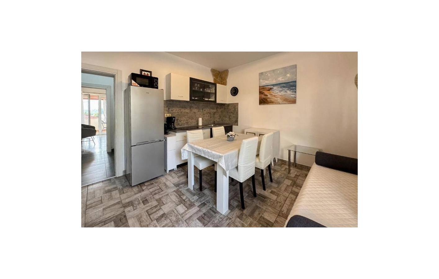Appartement de vacances entier, Appartement avec vue panoramique, Wi-Fi, climatisation, cuisine et parking près de la plage in Okrug Gornji, Čiovo