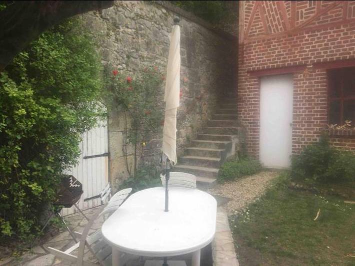 Location de vacances pour 8 personnes, avec jardin et piscine ainsi que vue et terrasse dans Château de Pierrefonds - 4