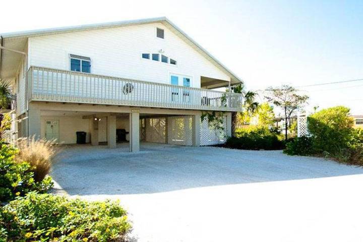 Vakantiehuis voor 6 personen, with zwembad and balkon as well as uitzicht op Anna Maria Island