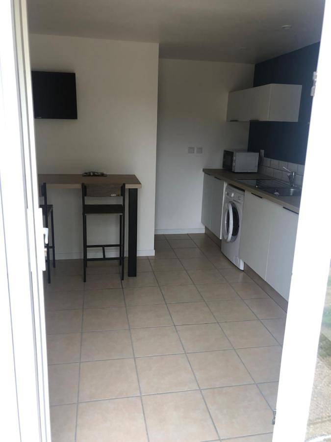 Appartement entier, One-Bedroom Apartment in Caussade, Quercy