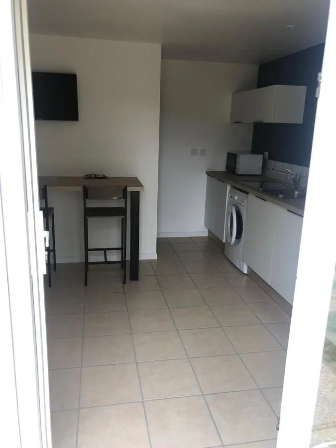 Apartamento de vacaciones para 4 personas, con jardín además de vistas y terraza - 1