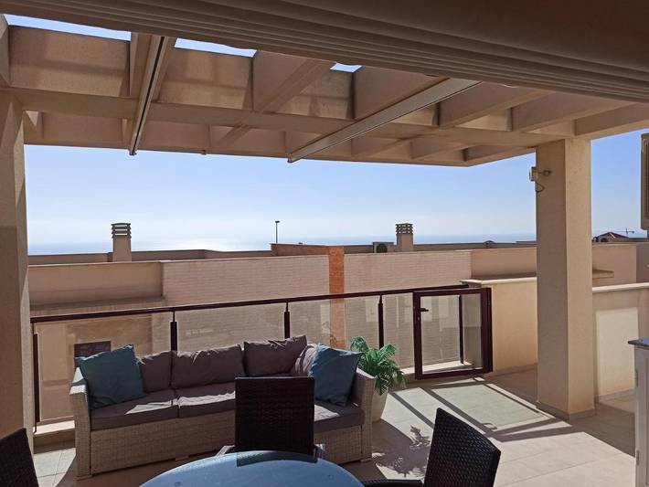 Gîte pour 4 personnes, avec piscine ainsi que vue et terrasse à Isla Plana - 2