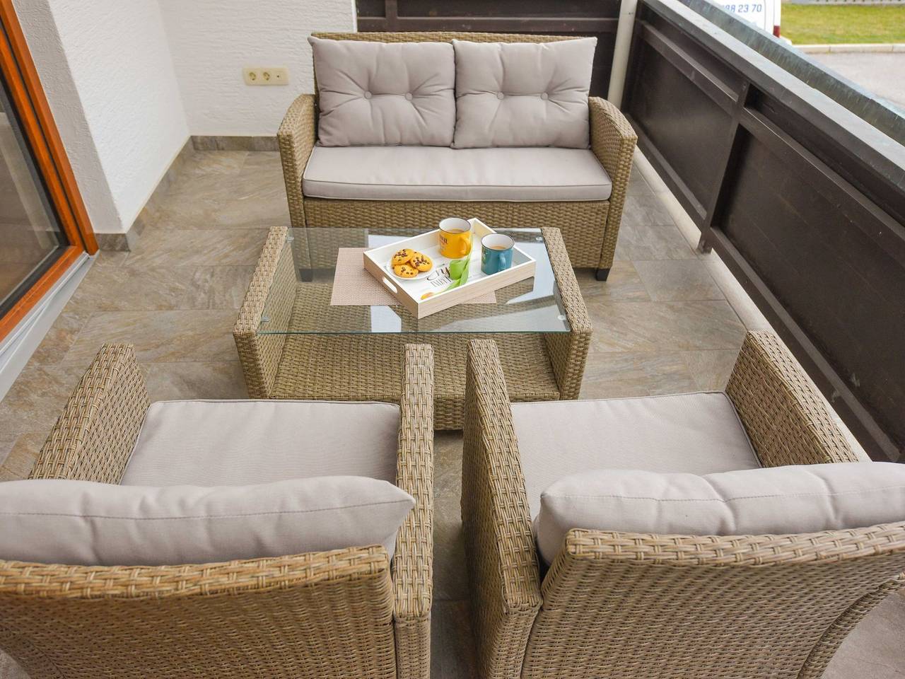 Cozy Luxe Holiday Home with Natural Thermal Bath - Seven Bedroom Holiday Home in Rann (disambigua), Oltresava Inferiore