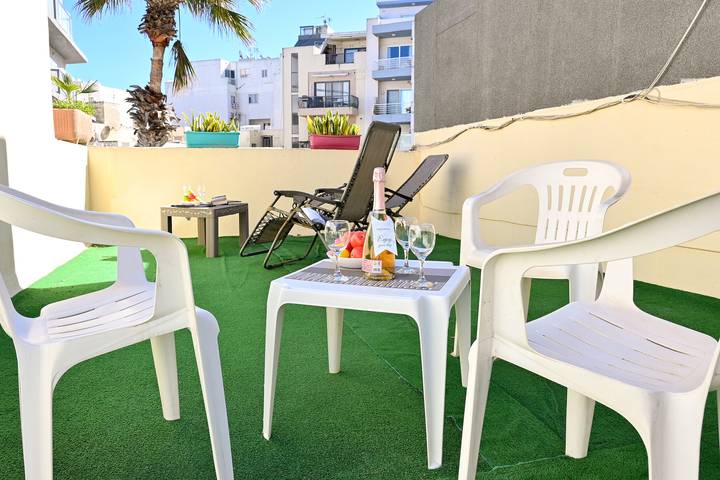 Hôtel pour 2 personnes, avec vue sur l’océan et terrasse dans St. Paul's Bay - 3