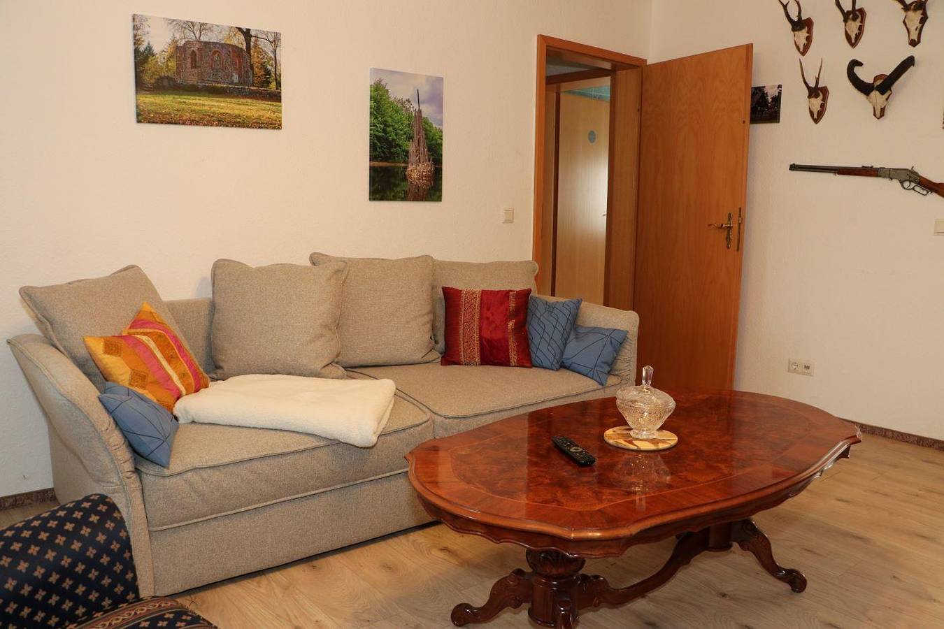 Ganze Ferienwohnung, 2- Raum Ferienwohnung mit Parkplatz in Weißwasser (Oberlausitz), Lausitzer Seenland
