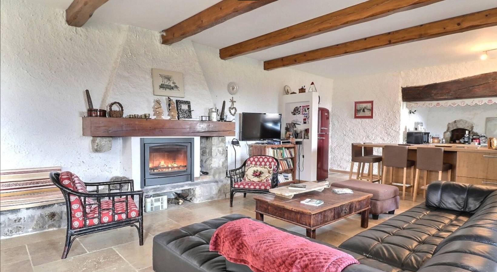 Gîte « Gîte De La Chareyre » avec vue sur la montagne, terrasse privée et Wi-Fi in Sagnes-et-Goudoulet, Parc naturel régional des Monts d'Ardèche