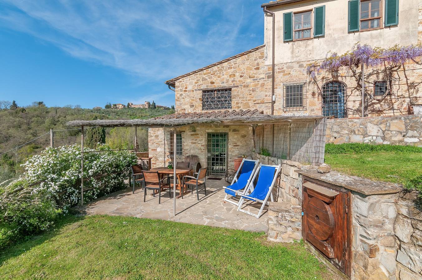Agriturismo 'Molinuzzo - Marzio' with shared pool, private terrace, and Wi-Fi in Barberino Tavarnelle, Chianti