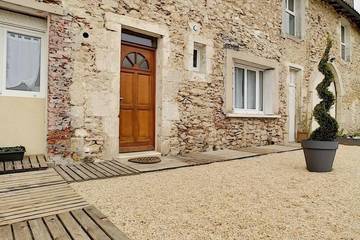 Gîte pour 4 personnes, avec jacuzzi à Cérons