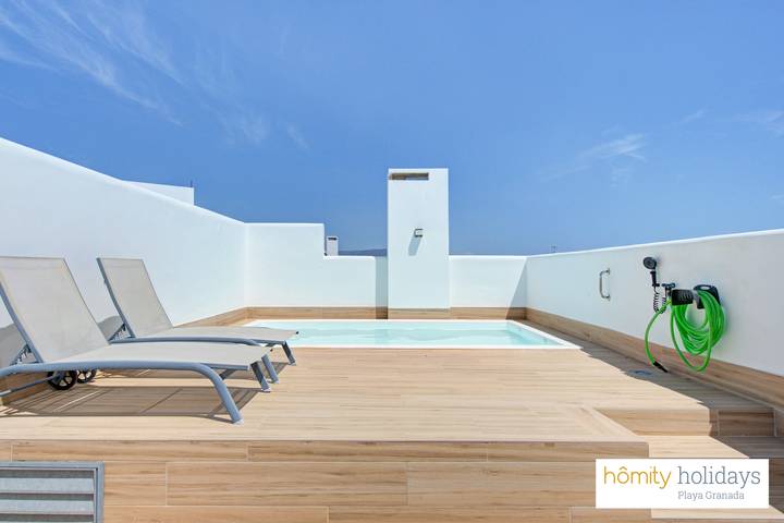 Apartamento entero, Apartamento de vacaciones para 5 personas con terraza in Playa Granada, Motril