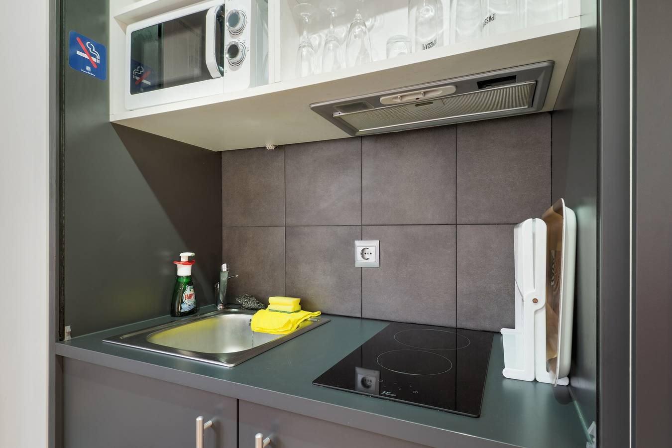 Modern studio in Arinsal van 40 m² met uitzicht op de bergen, foto 14