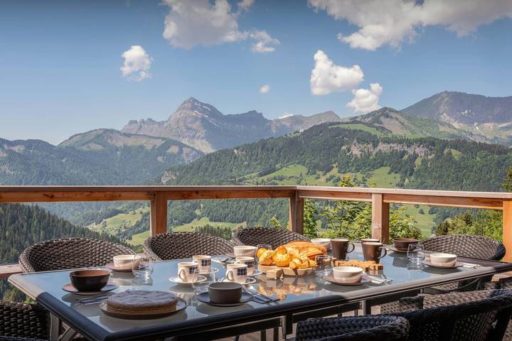Chalet pour 8 personnes, avec vue ainsi que jardin et sauna, adapté aux familles à Notre-Dame-de-Bellecombe - 3