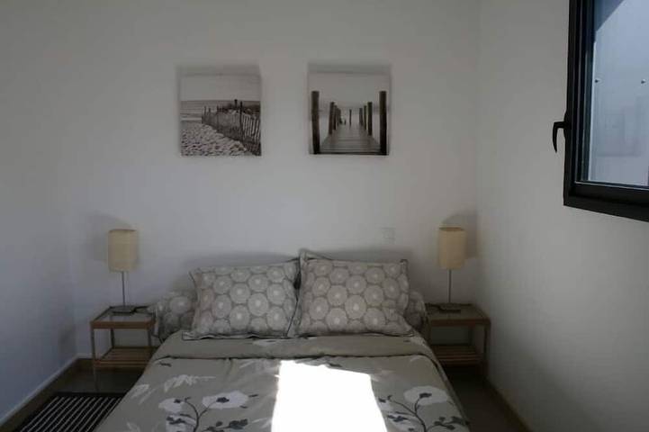 Gîte pour 4 personnes, avec jardin et terrasse à Locmaria-Plouzané - 2