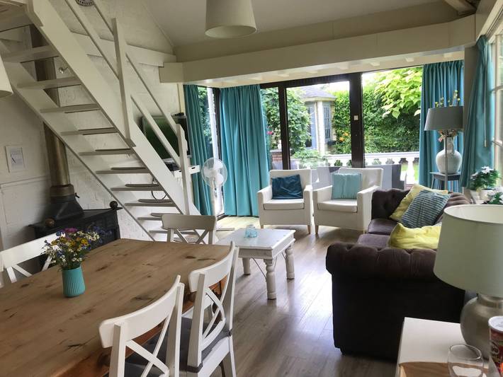 Ferienhaus für 6 Personen, mit Terrasse und Garten sowie Pool in Stavenisse