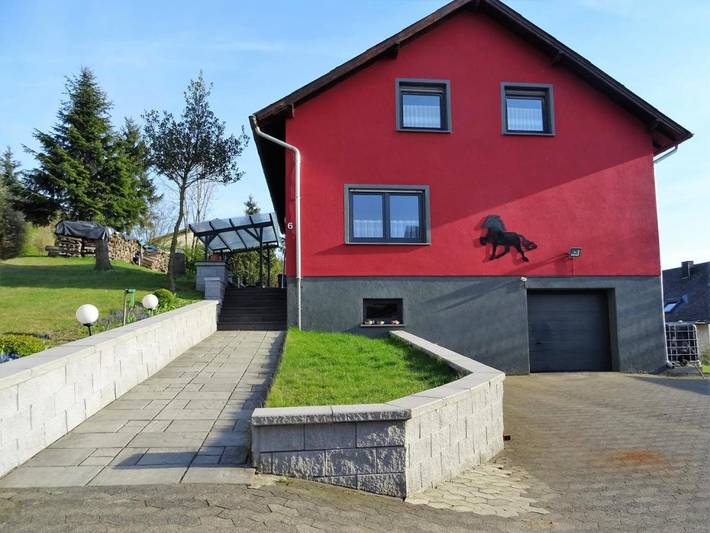 Ferienwohnung für 6 Personen, mit Garten und Ausblick in Ulmen - 3