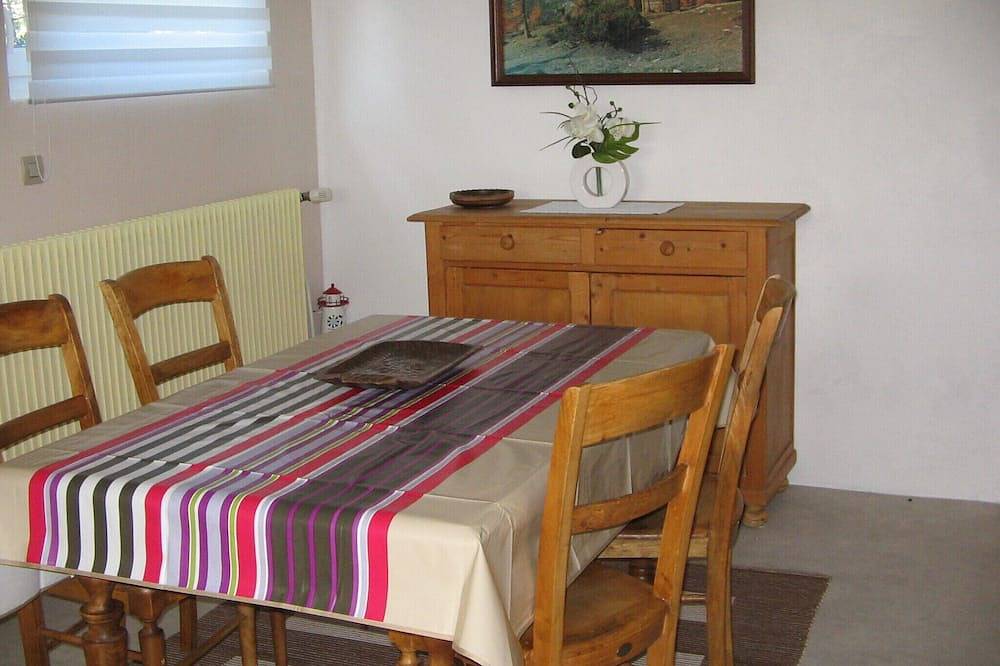 Beau Gîte, dans maison, petit village calme, nature, forêt à proximité. in Dimbsthal, Région de Saverne
