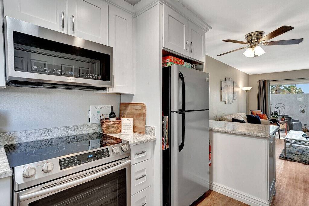 Ganze Wohnung, Minutes from Old Town, renovated & private single story, pool outside the door. in Scottsdale, Maricopa County