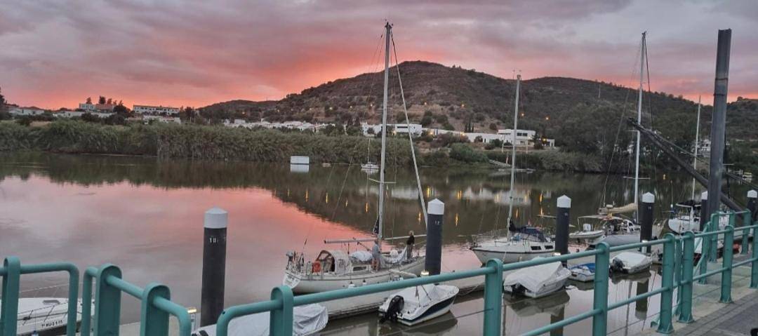 Casa rural para 5 personas, con vistas y balcón en Sanlúcar de Guadiana - 3