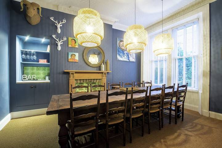Ferienhaus für 10 Personen, mit Garten in Glasgow