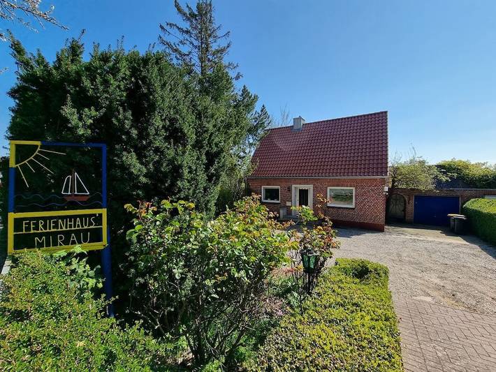 Ferienhaus für 8 Personen, mit Terrasse und Garten in Meeschendorf