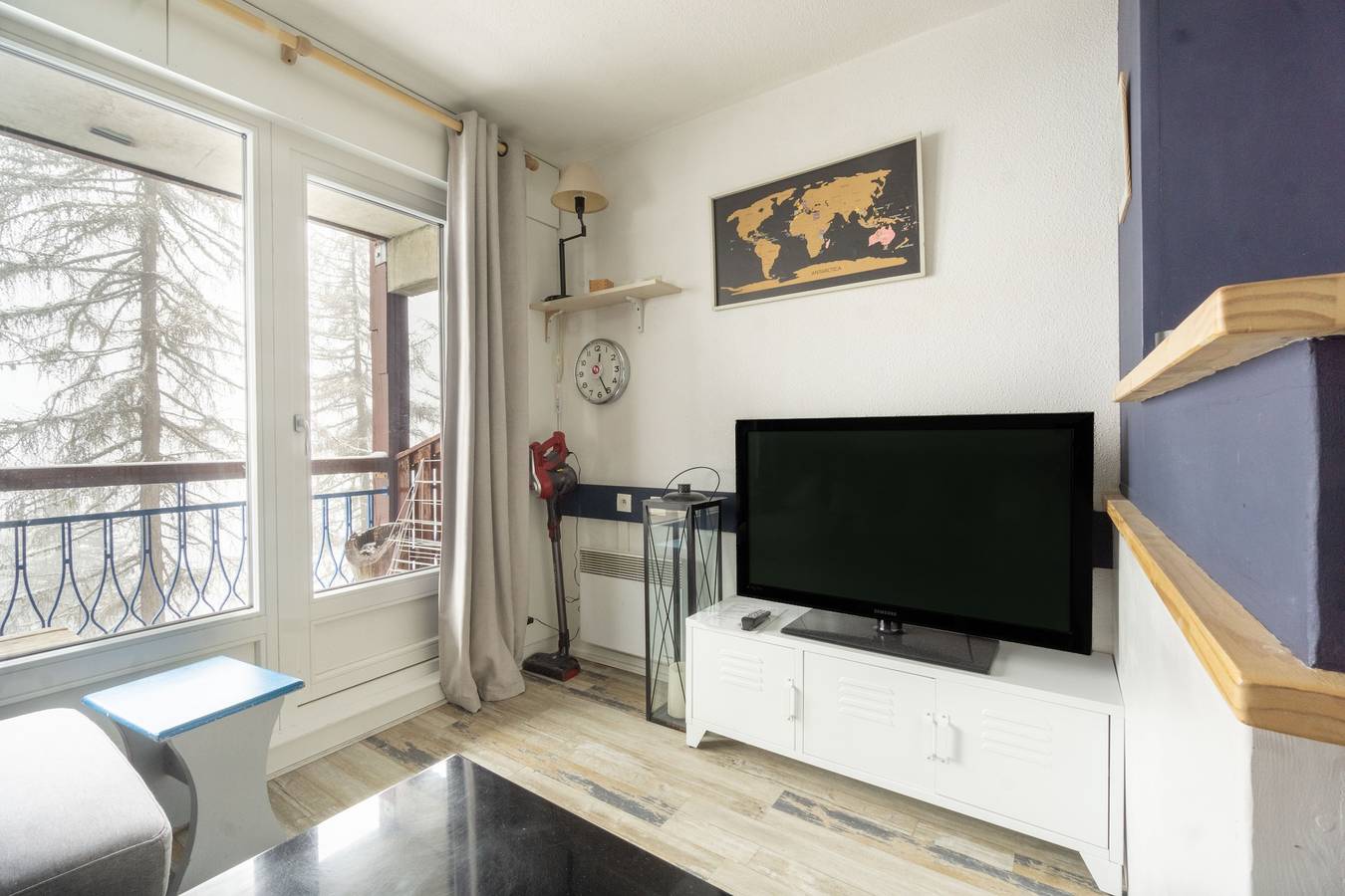 Entire apartment, Charming Arc 1800 Apartment with Pool and Stunning View in Arc 1800, Bourg-Saint-Maurice