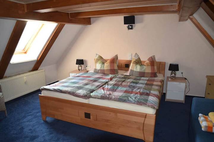 Ferienhaus für 8 Personen, mit Terrasse und Garten sowie Sauna und Whirlpool in Südharz - 3