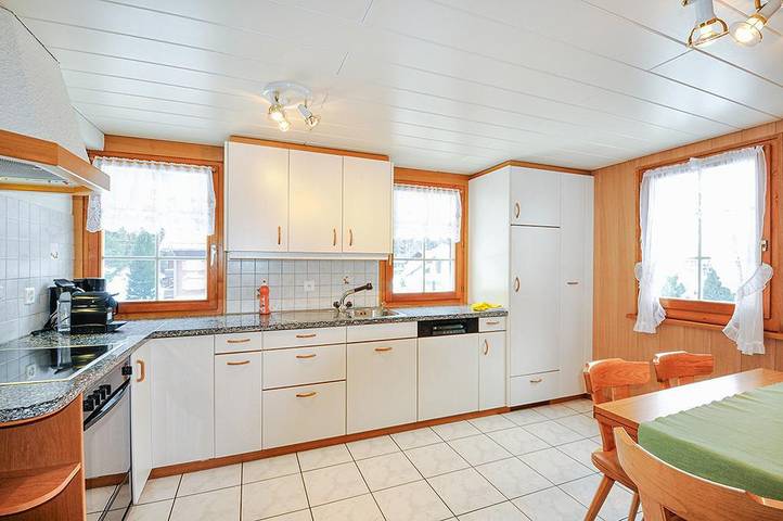 Gîte pour 6 personnes, avec balcon, adapté aux familles à Saas-Grund - 4