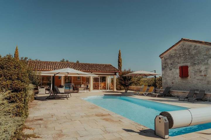 Maison de vacances pour 2 personnes, avec jardin et piscine