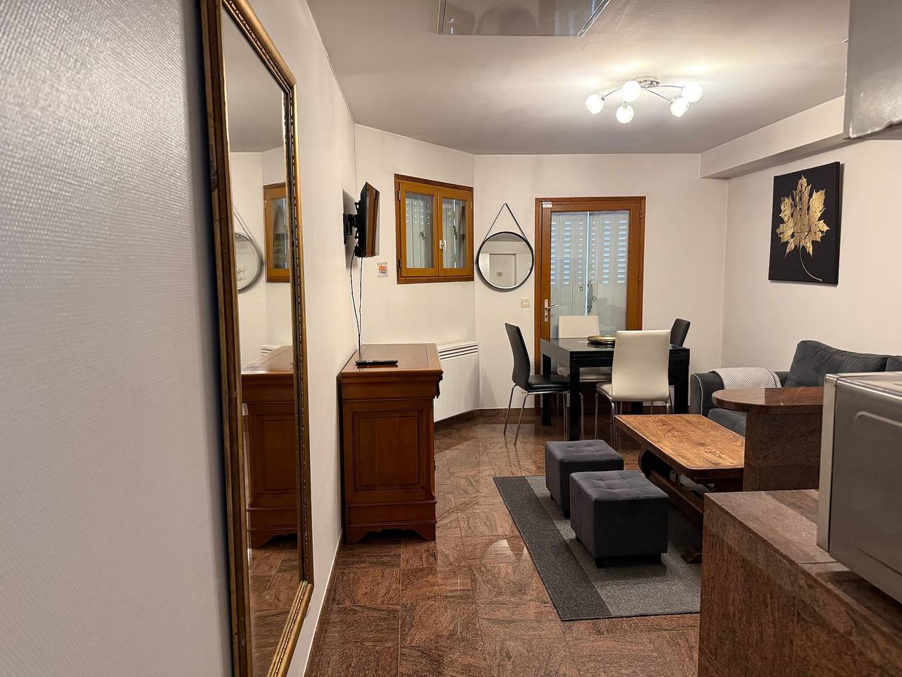 Apartamento entero, Magnífico apartamento en planta baja para tres personas en Drancy con jardín y Wi-Fi in Drancy, Sena-Saint Denis