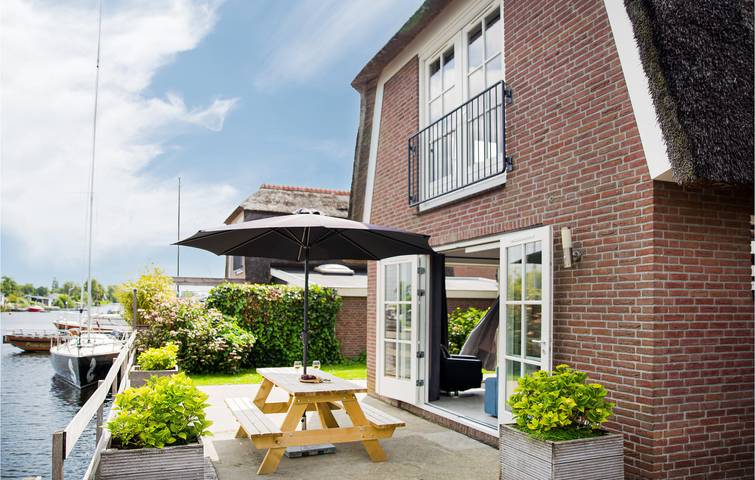 Ferienhaus für 6 Personen, mit Terrasse in Breukelen