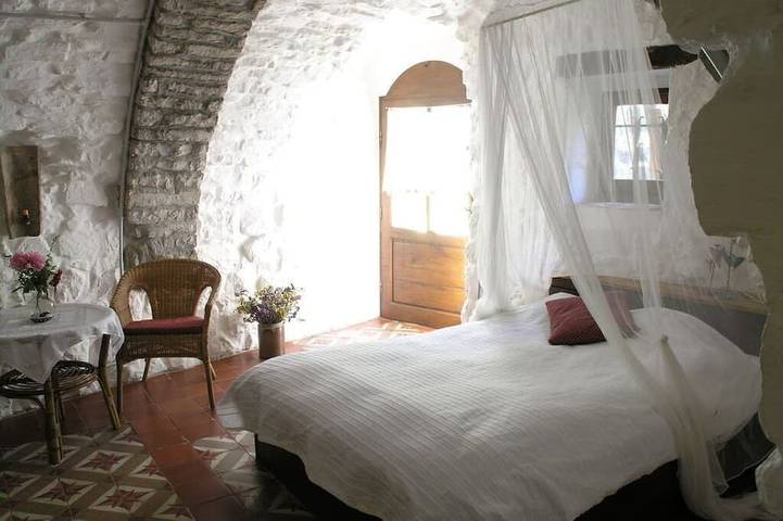 Gîte pour 9 personnes, avec terrasse à Mirabel - 3