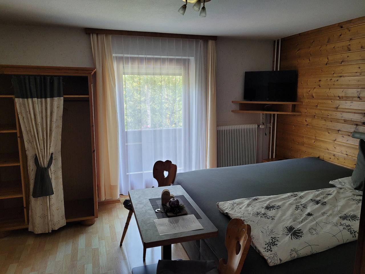 Ganze Ferienwohnung, Gästehaus Alpenruh in Oetz, Ötztal