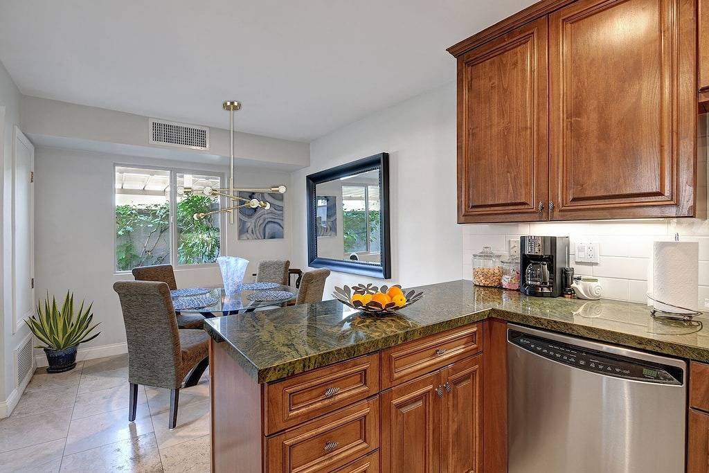 Blocks from downtown Palm Springs! Close to the Casino, trails and night life! in Palm Springs, Coachella Valley