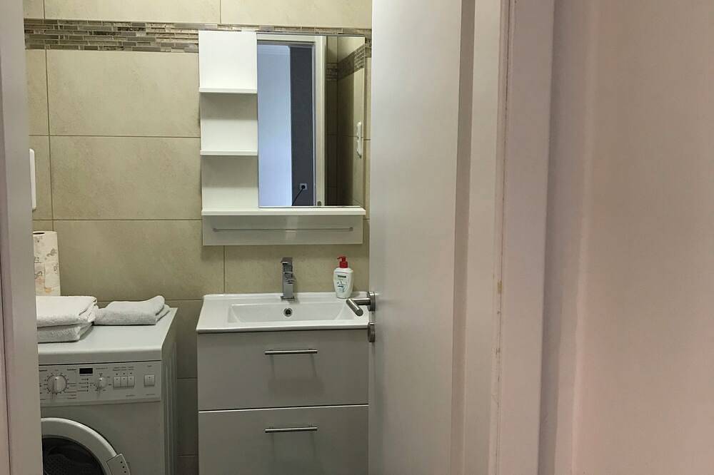 2 Schlafzimmer im Breuberg Odenwald in Breuberg, Main-Odenwald