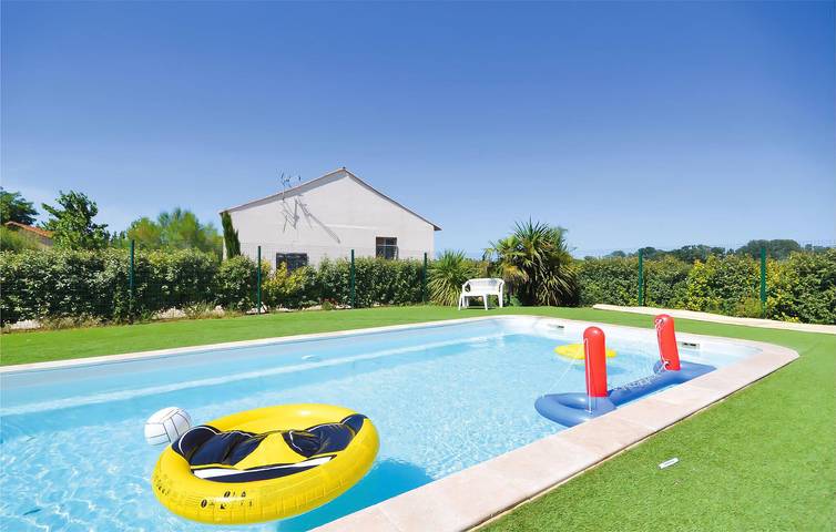 Ferienwohnung für 6 Personen, mit Terrasse und Garten, mit Haustier in der Camargue - 4