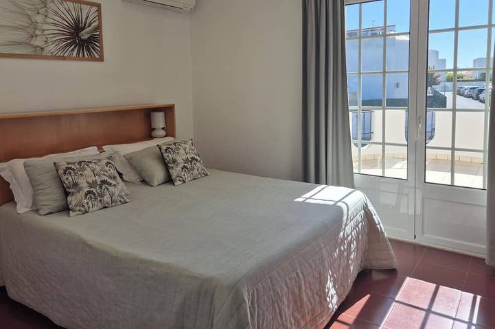 Belle villa, avec jardin et piscine privatif, à proximité des plus belles plages in Albufeira e Olhos de Água, District de Faro
