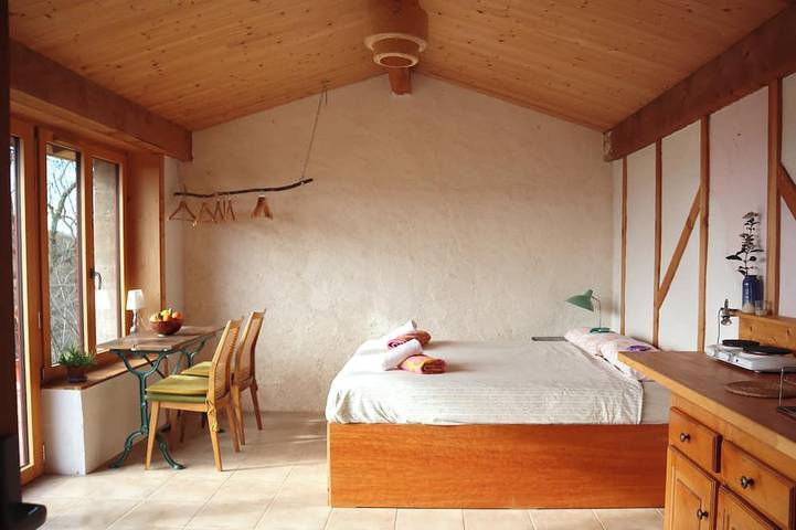 Gîte pour 2 personnes, avec balcon et jardin à Villarzel-du-Razès - 2