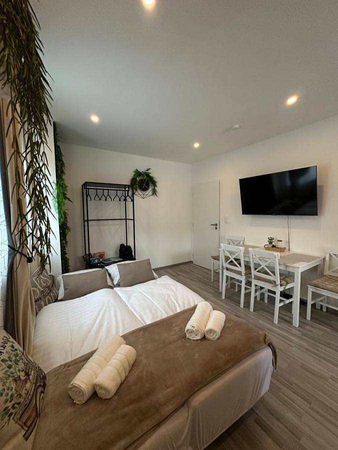 Ganze Wohnung, Greenside Thermensuite Frauenkirchen in Frauenkirchen, Neusiedlersee-Hügelland
