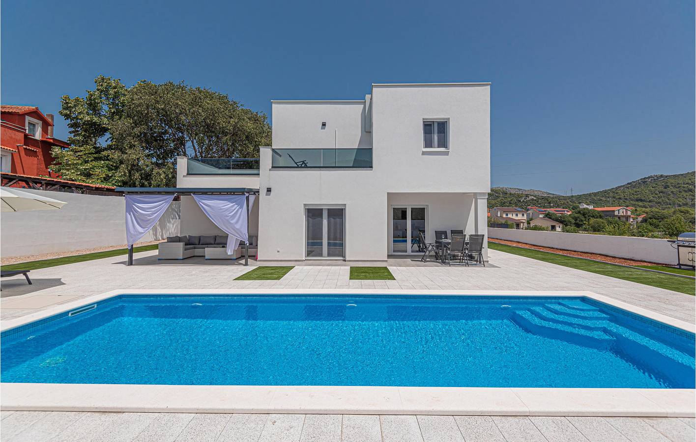 Ferienhaus für 7 Personen mit Terrasse in Bilice, Šibenik-Knin