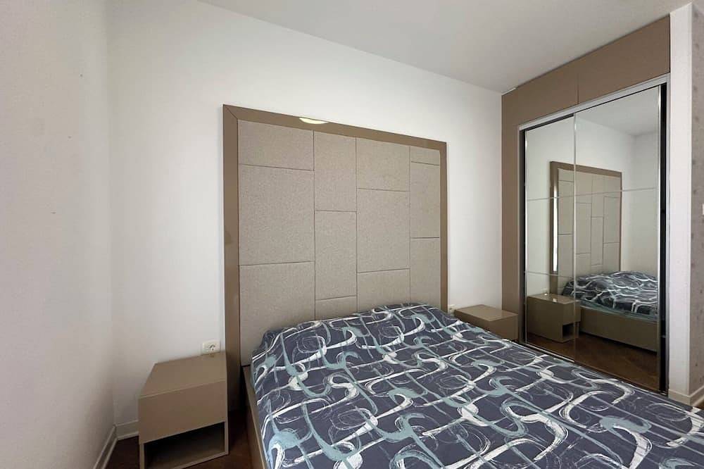 Apartamento entero, Stylish 1Br Apartment for 5 Guests in Tre Canne in Budva, Municipio de Budva