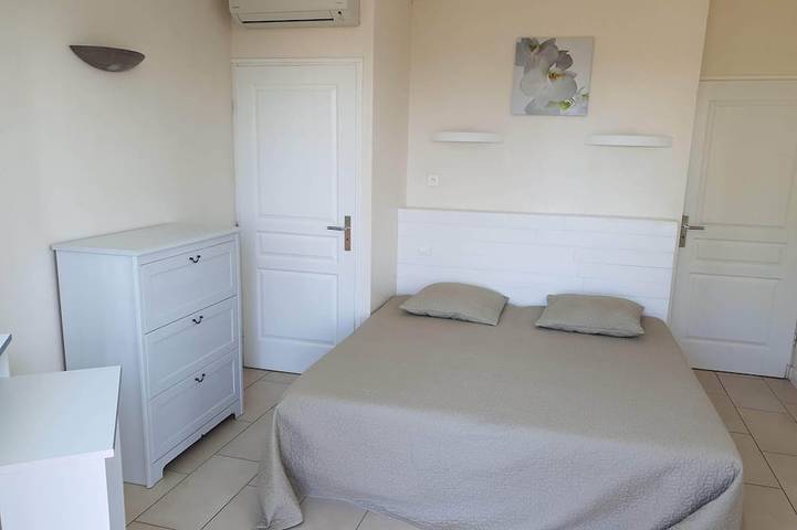 Villa pour 8 personnes, avec jardin, animaux acceptés à Carqueiranne - 2