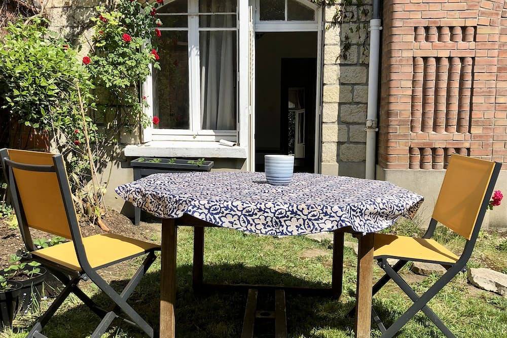 Appartement entier, Superbe Studio dans villa avec entrée indépendante in Clamart, Hauts-de-Seine