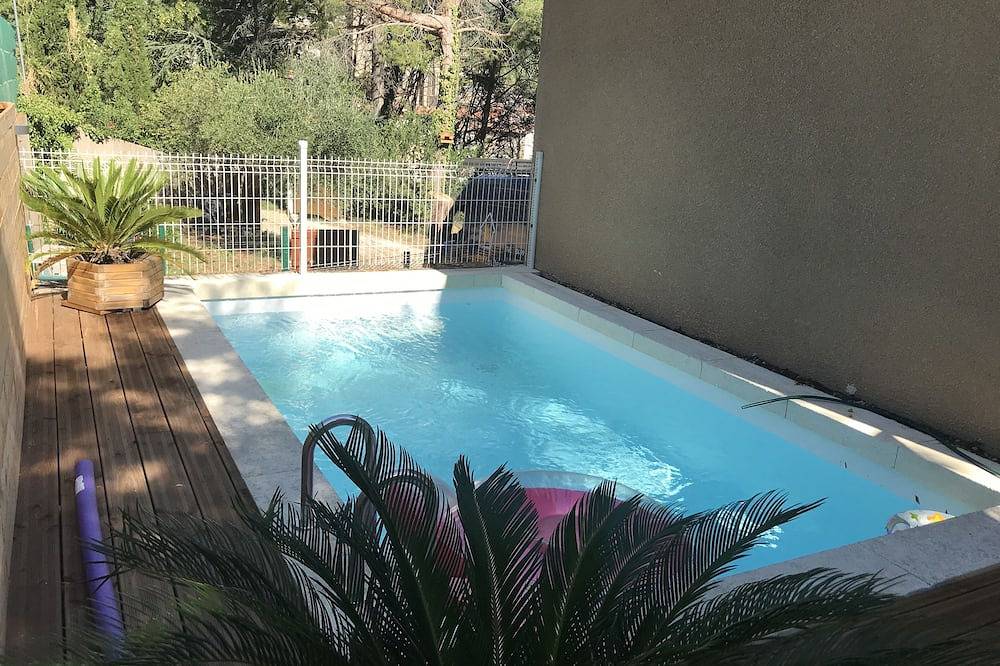 Sunny villa ☀️ with 2 gardens with private pool and terrace in Lodève, Lodève und Umgebung