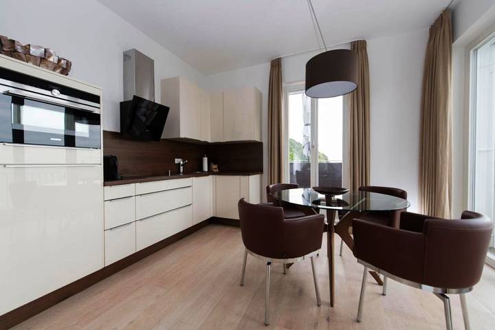 Ferienhaus mit Meerblick für 3 Personen, mit Terrasse und Ausblick sowie Sauna und Seeblick, mit Haustier in Sassnitz - 4