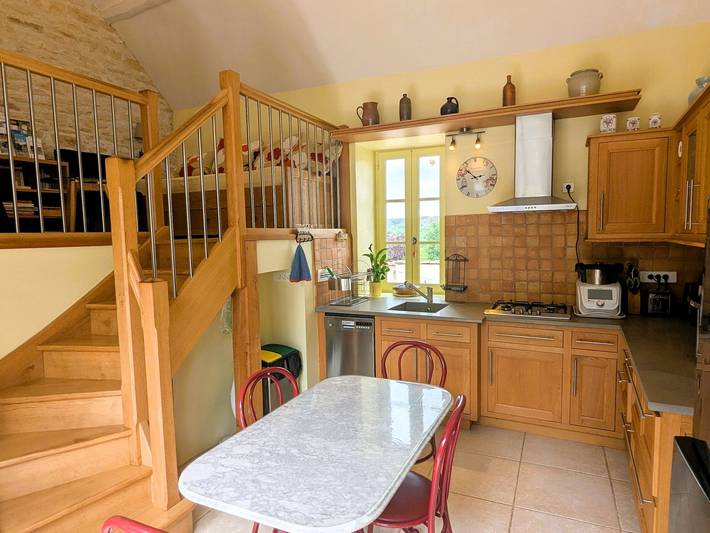 Ruhiges Öko-Ferienhaus bei Vézelay, Umgebaute Scheune in Arcy-sur-Cure, Auxerre und Umgebung
