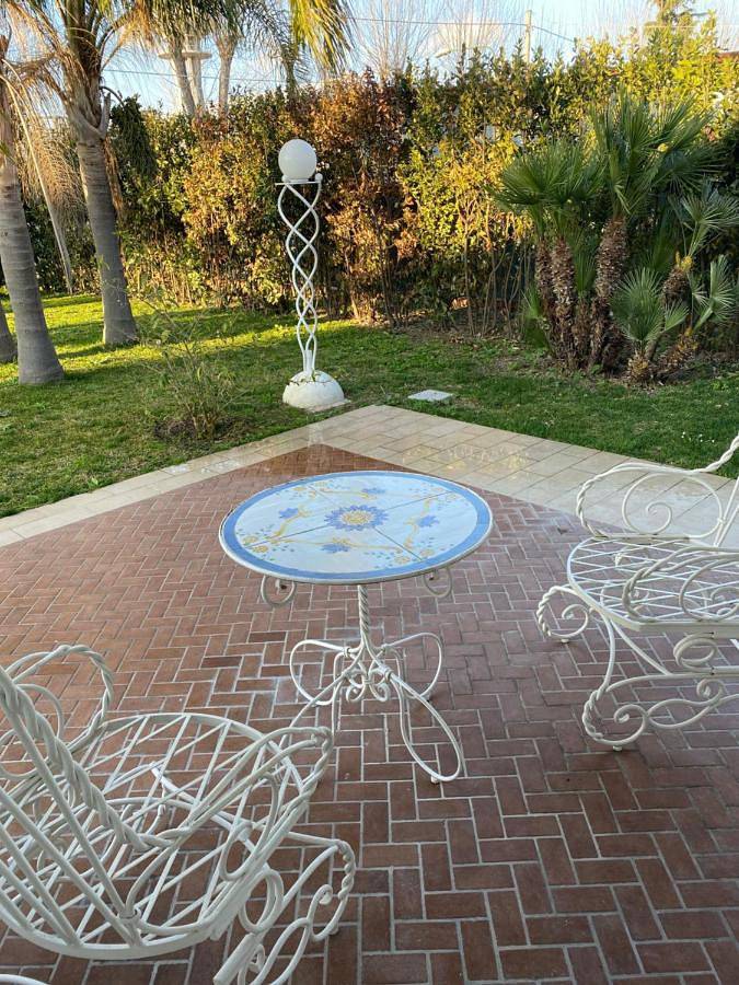 Location de vacances pour 9 personnes, avec balcon ainsi que vue et jardin à Pompei - 4