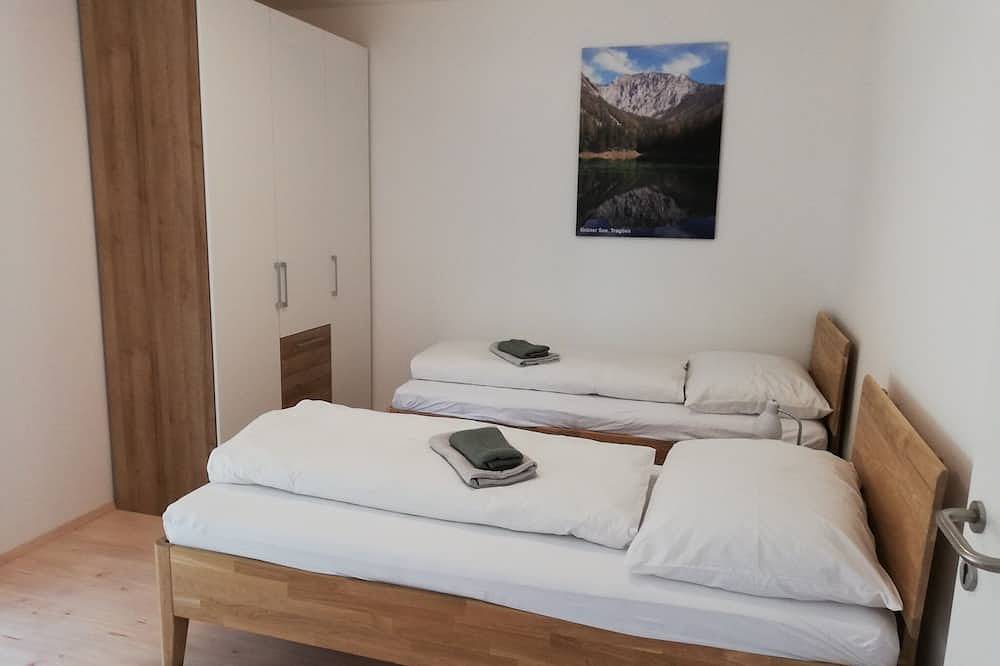 Ganze Wohnung, Moderne Ferienwohnung (80qm) für bis zu 4 Personen in Lanzenkirchen, Wiener Alpen